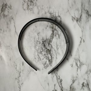 Plastic Black Hairband